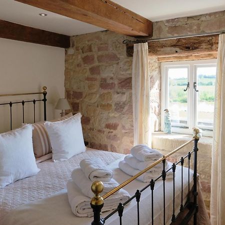 Woodpecker Loft At Millfields Farm Cottages Ashbourne  Exterior foto